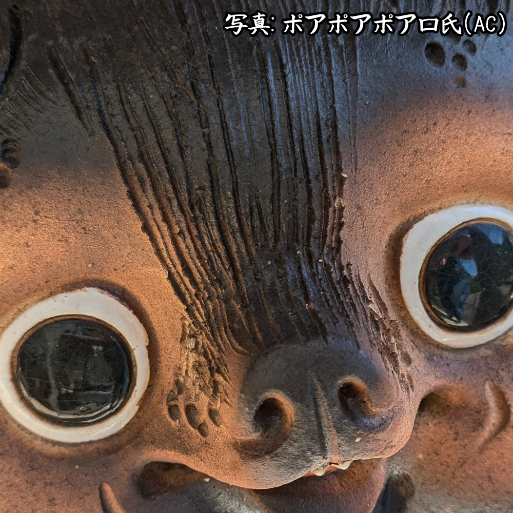 タヌキ置物の写真|ポアポアポアロ氏(写真AC)